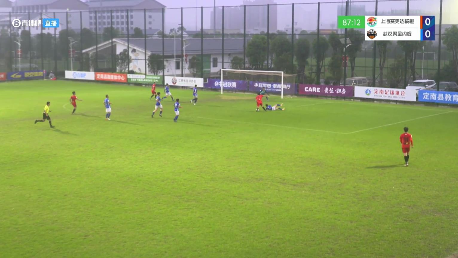 員工瘋狂助攻老板！58歲老板朱駿中冠替補完成絕殺