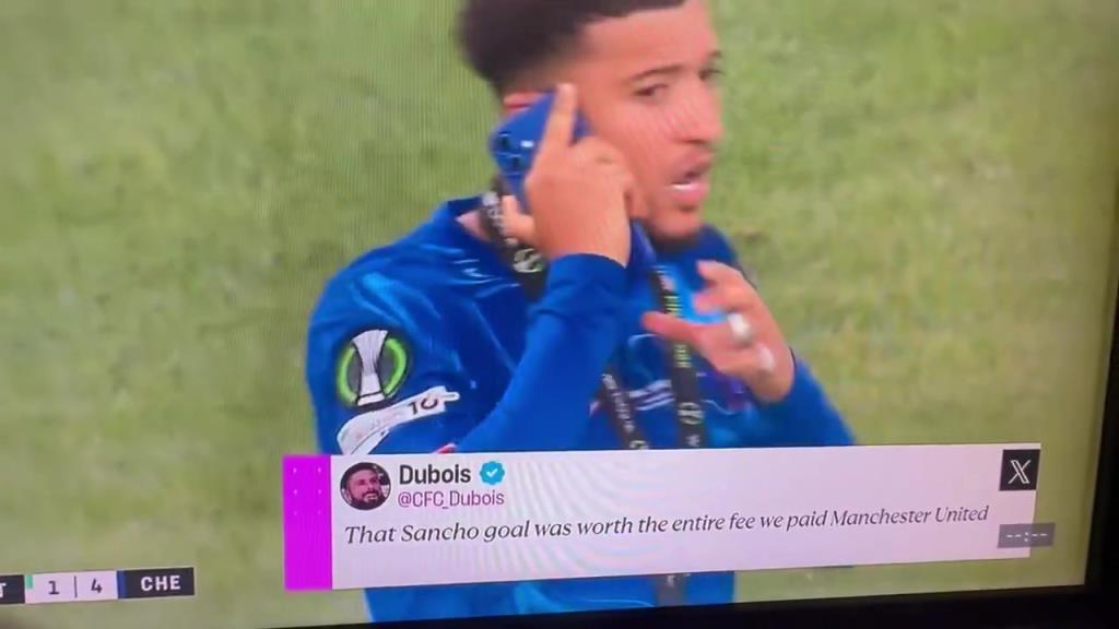 直接攤牌！桑喬賽后在場上煲電話粥，大聲說自己不回曼聯(lián)