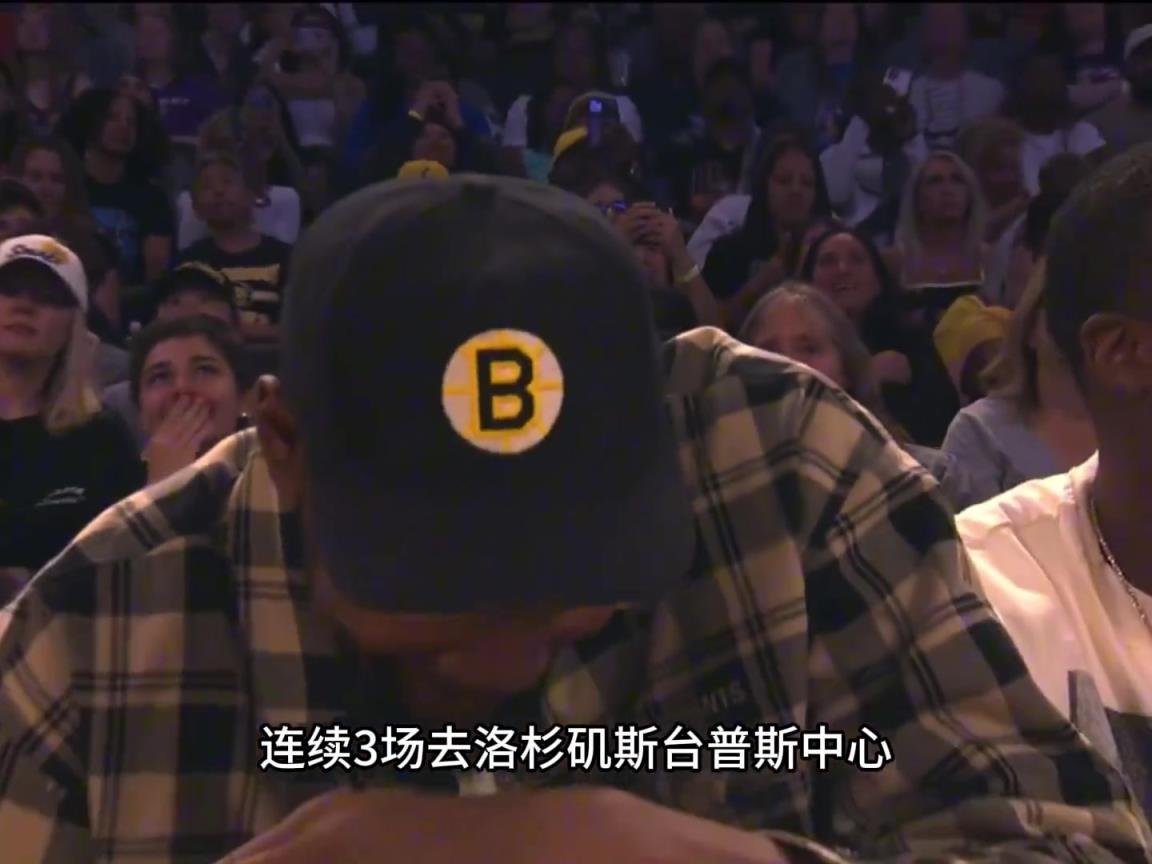 KD凡心大動？連續(xù)三場盯梢火花隊皮衣布林克庫里‘準(zhǔn)妹夫’上線？